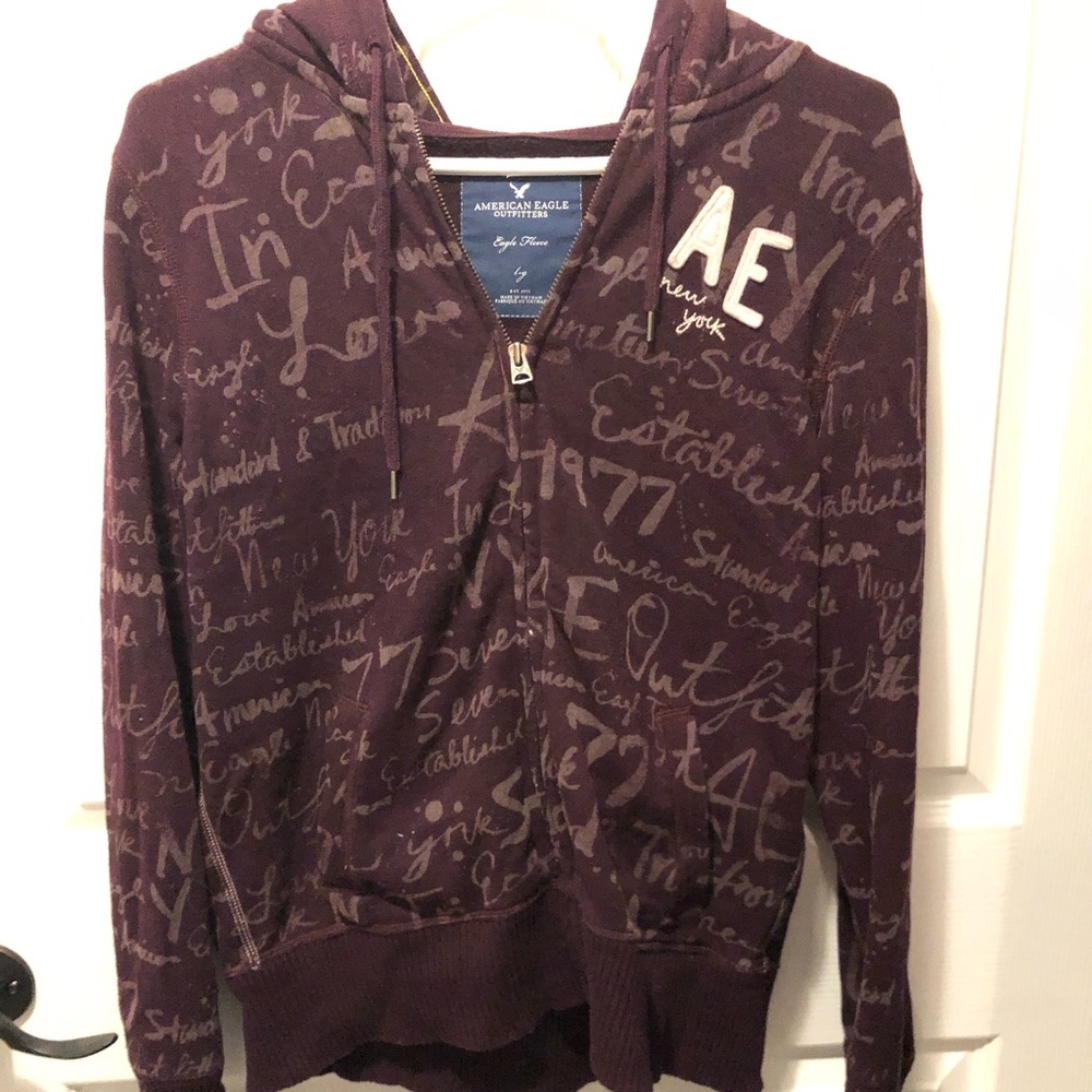 American Eagle Sweater